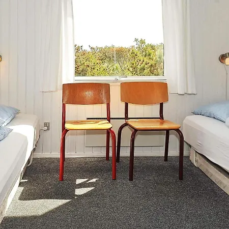 4 Person In Hvide Sande Bjerregård